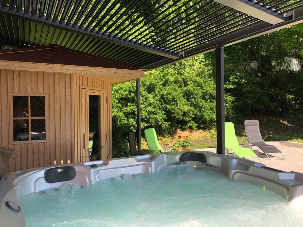 Aqua Villa Eger Exterior photo